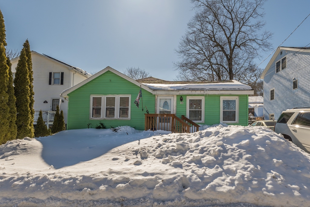 11 Fuller Road Billerica, MA 01821 - Photo 1 of 16 Gallery Image 1