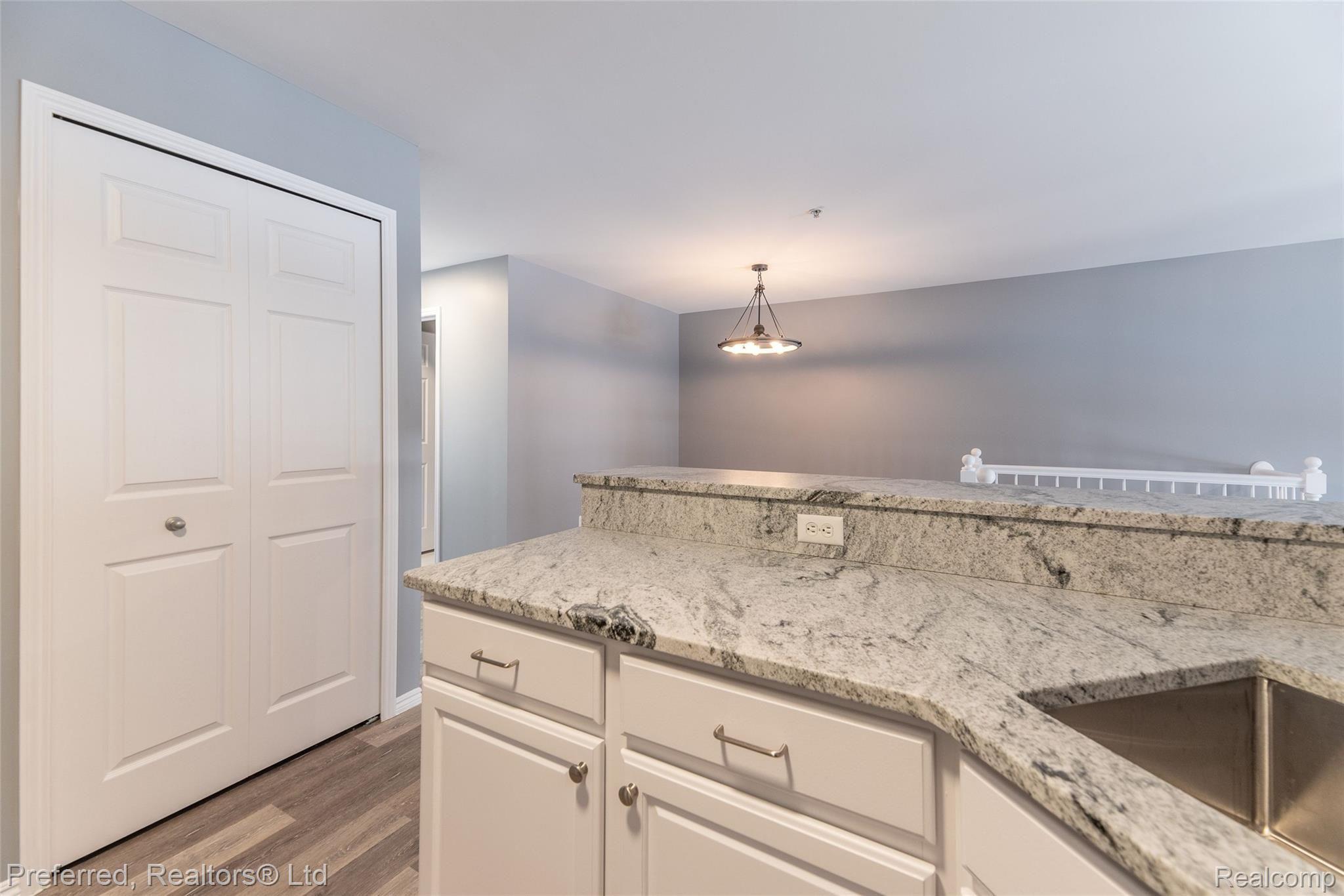 50115 Harding Street Canton, MI 48188 - Photo 10 of 26 Not your run of the mill granite counters