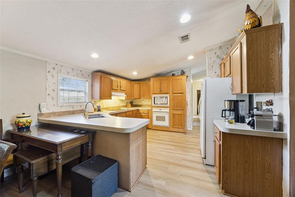 680 Wild Acres Road Osteen, FL 32764 - Photo 11 of 46 Gallery Image 11