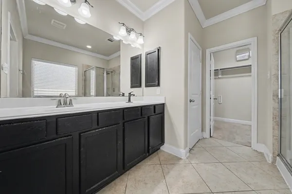 $2,400 | 1523 Bluestone Edge Lane, Pearland, TX 77089