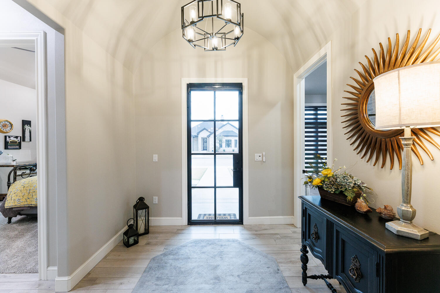 5310 112th Street Lubbock, TX 79424 - Photo 2 of 36 a view of a livingroom with furniture and window