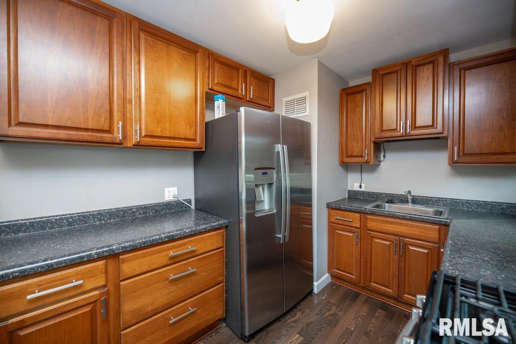 122 East Cherry Ridge Road Peoria, IL 61614 - Photo 27 of 34