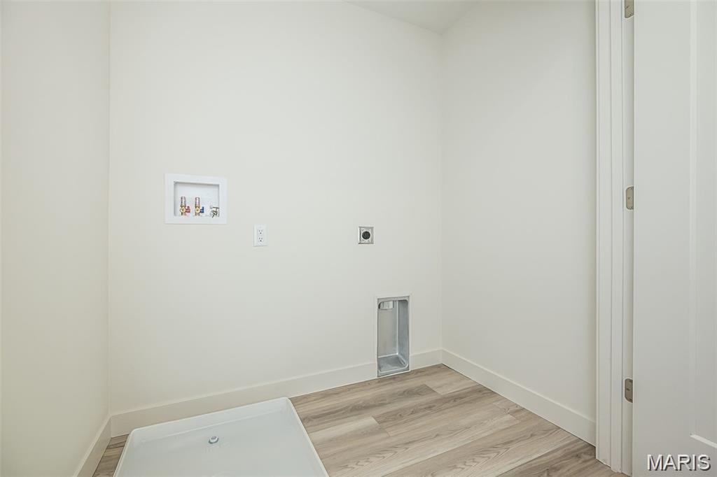 8971 Eager Road, Unit 1303 Richmond Heights, MO 63144 - Photo 33 of 45