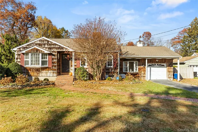 $998,000 | 18 Floral Avenue, Huntington, NY 11743