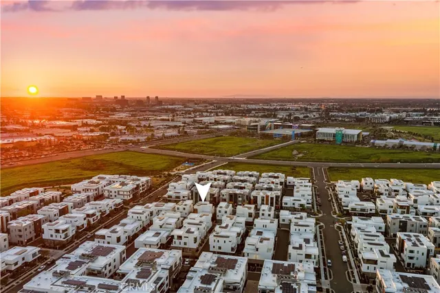 $2,150,000 | 16376 Veterans Way, Tustin, CA 92782