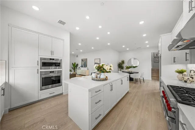 $2,150,000 | 16376 Veterans Way, Tustin, CA 92782