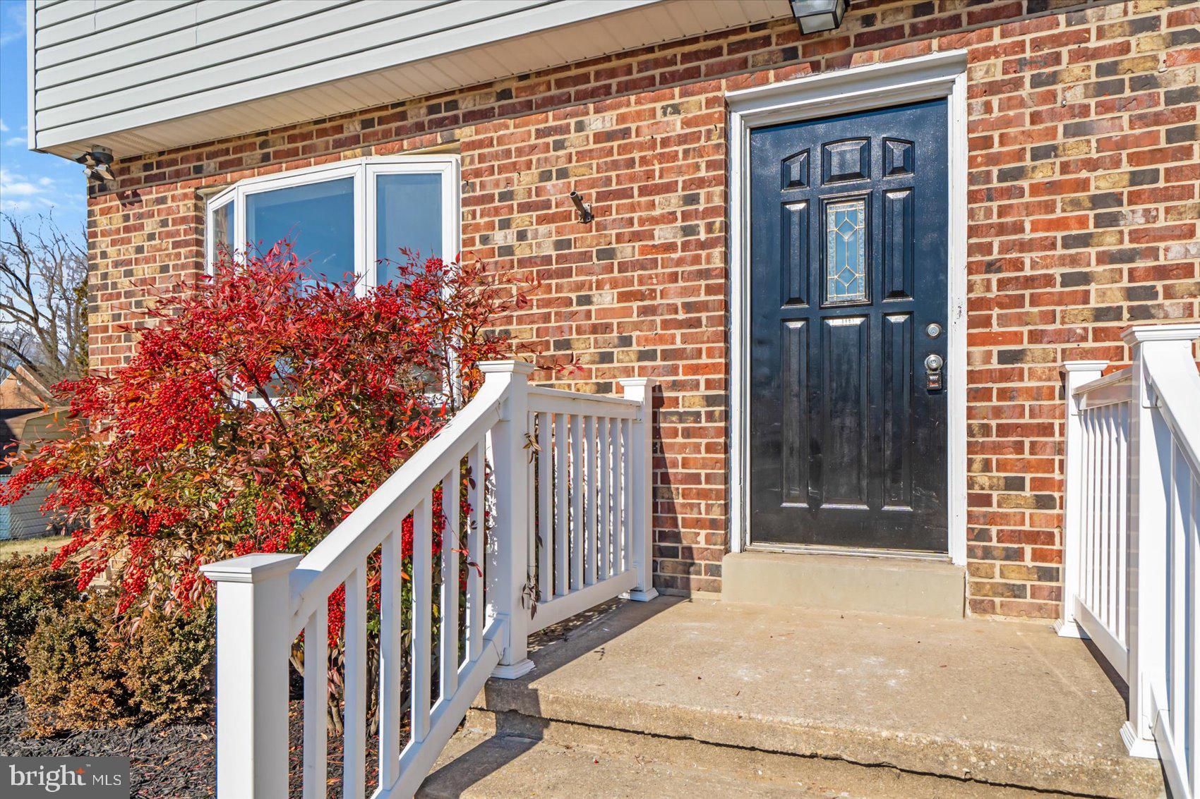 9205 Santa Rita Road Baltimore, MD 21236 - Photo 4 of 55