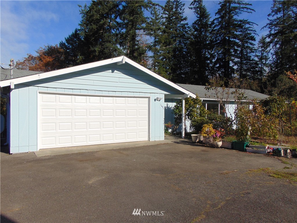 1491 Lidstrom Road East Port Orchard, WA 98366 - Photo 1 of 23 Gallery Image 1