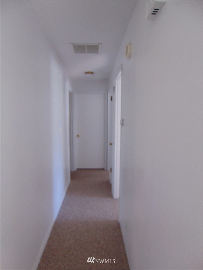 1491 Lidstrom Road East Port Orchard, WA 98366 - Photo 12 of 23 Gallery Image 12