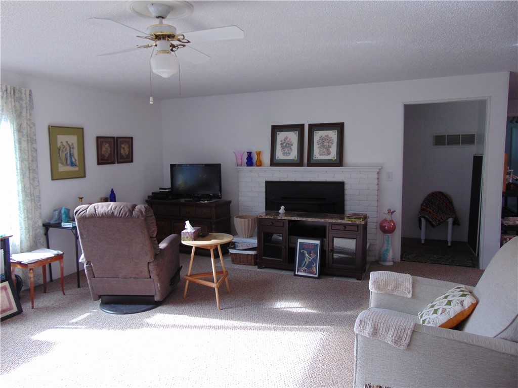 1491 Lidstrom Road East Port Orchard, WA 98366 - Photo 17 of 23 Gallery Image 17