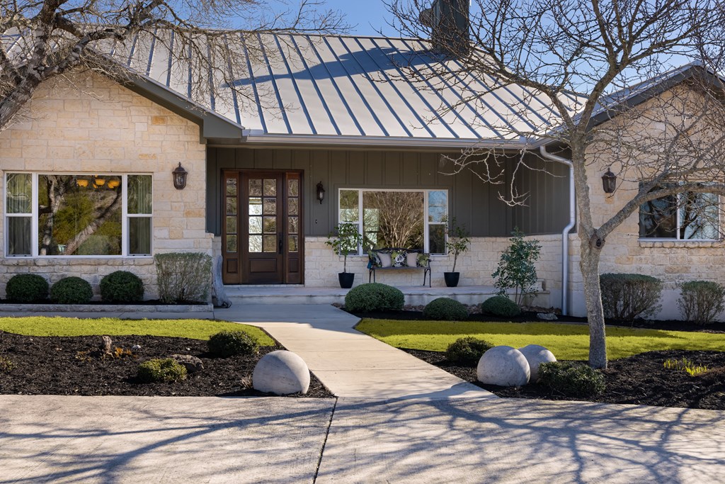 155 Spanish Pass Road Boerne, TX 78006 - Photo 2 of 2