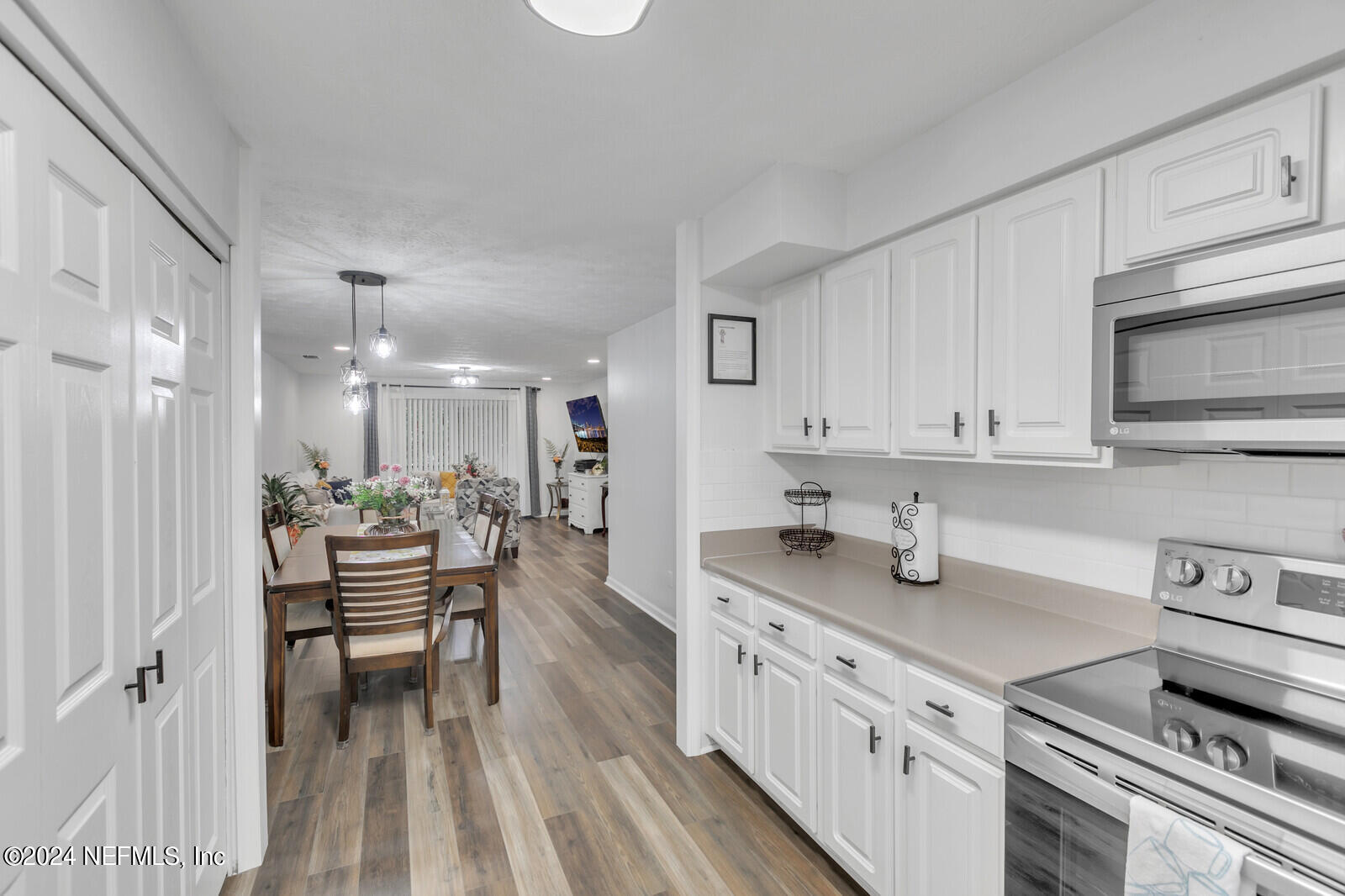 4915 Baymeadows Road, Unit 4H Jacksonville, FL 32217 - Photo 6 of 18 04_IMG_0016_mls