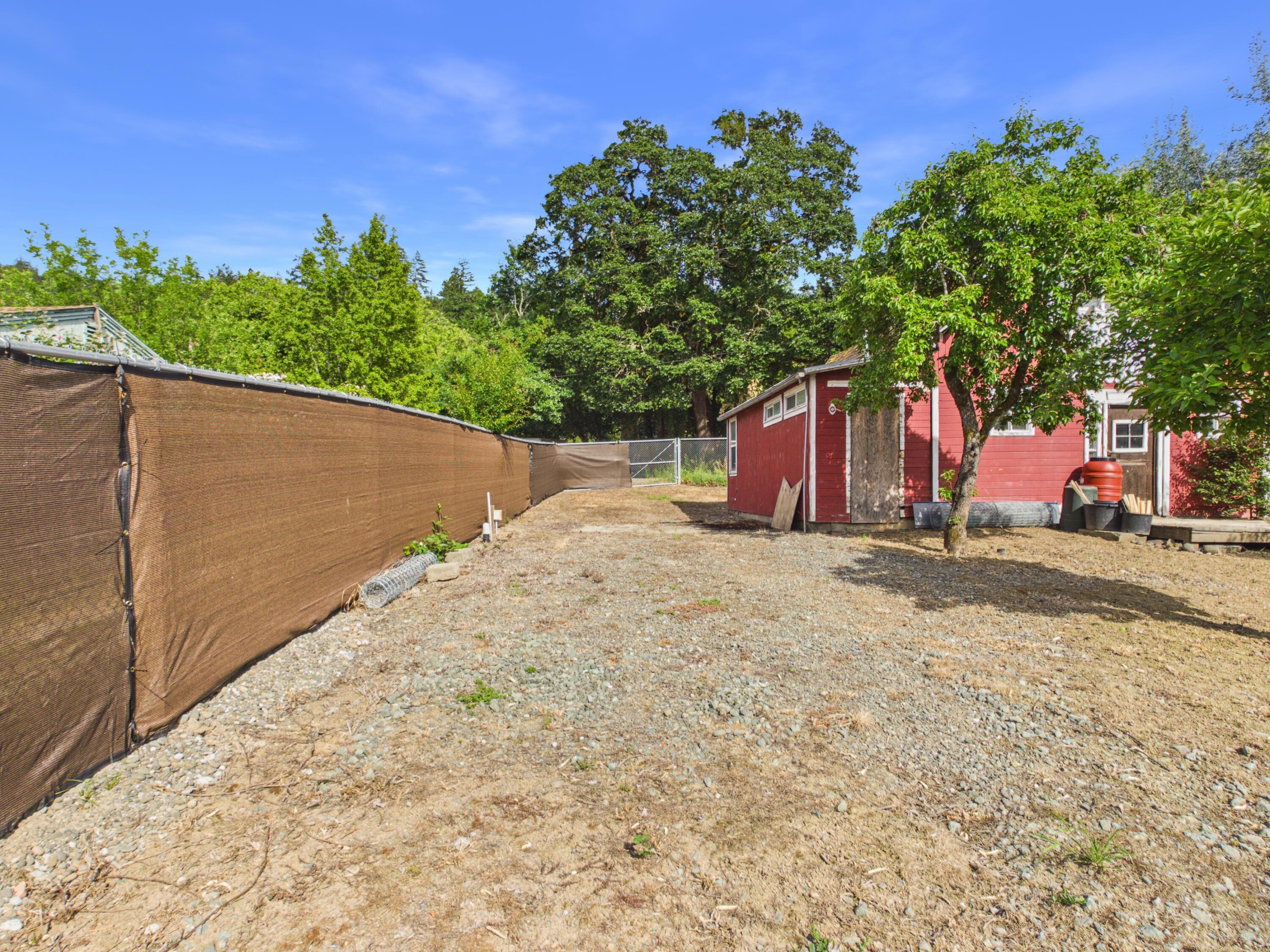 179 School Road Miranda, CA 95553 - Photo 52 of 55