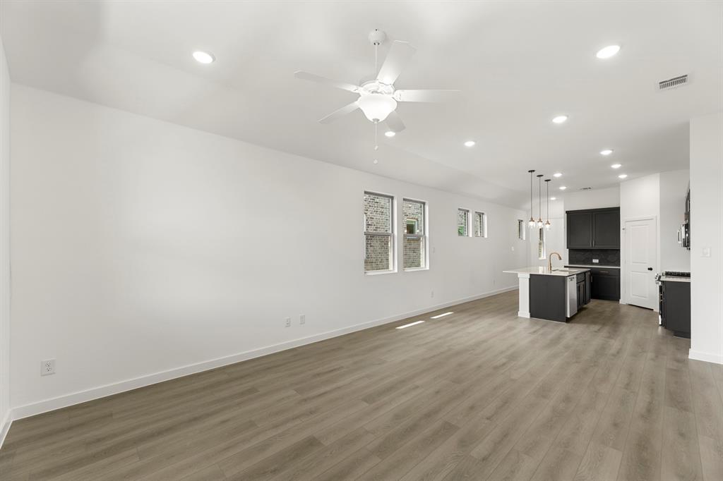 14200 Gallatin Street Pilot Point, TX 76258 - Photo 17 of 28 16. 14200 Gallatin - Family (2)