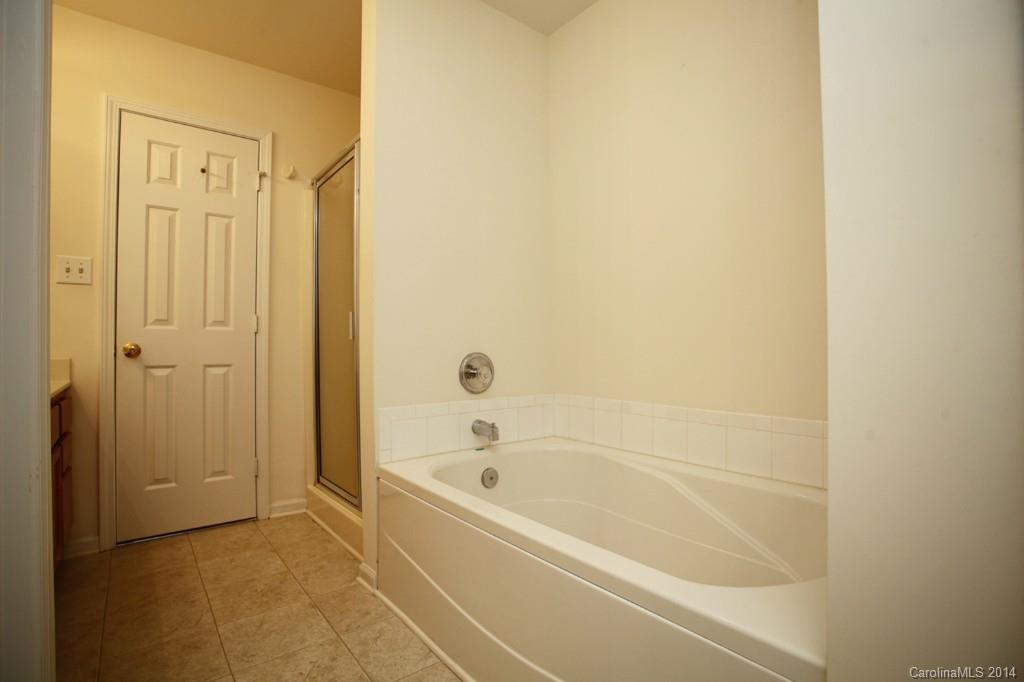 2037 Lennox Square Road Charlotte, NC 28210 - Photo 21 of 24 Gallery Image 21