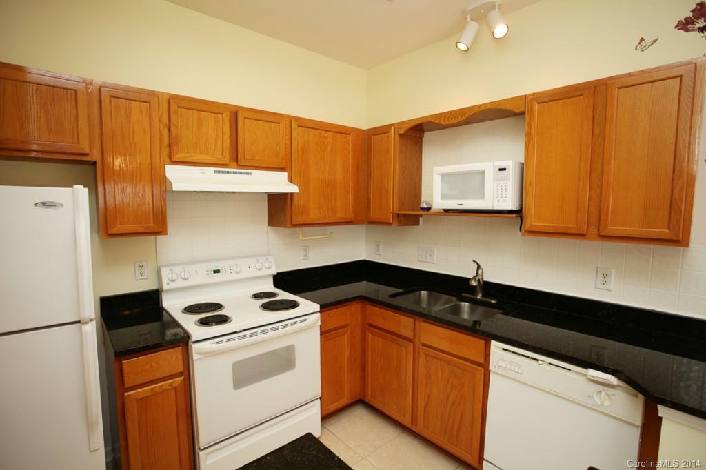 2037 Lennox Square Road Charlotte, NC 28210 - Photo 4 of 24 Gallery Image 4