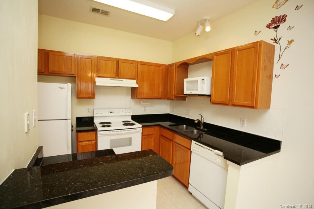 2037 Lennox Square Road Charlotte, NC 28210 - Photo 5 of 24 Gallery Image 5