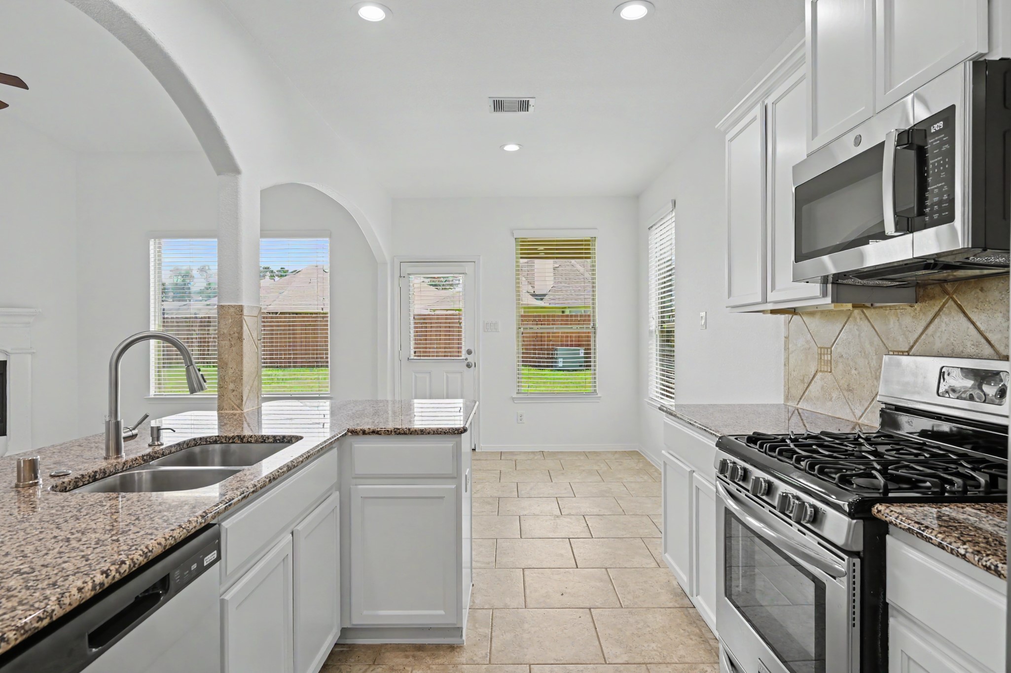 22410 Ebbets Field Drive Spring, TX 77389 - Photo 16 of 36 Gallery Image 16