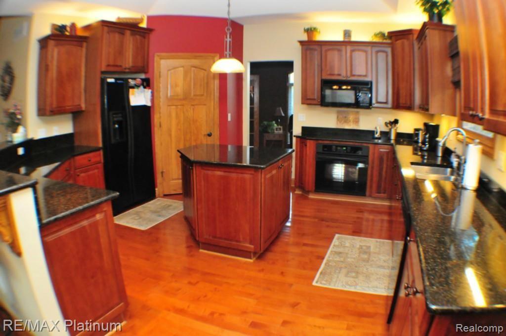 2381 Brewer Road Howell, MI 48855 - Photo 14 of 65 JH2_5868.jpg