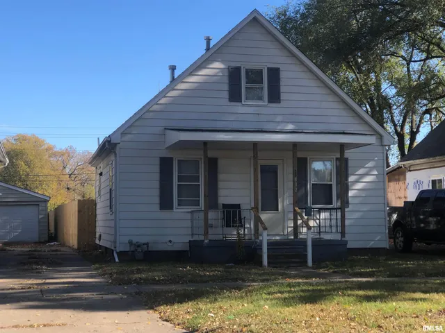 $94,900 | 802 North Indiana Avenue, Springfield, IL 62702