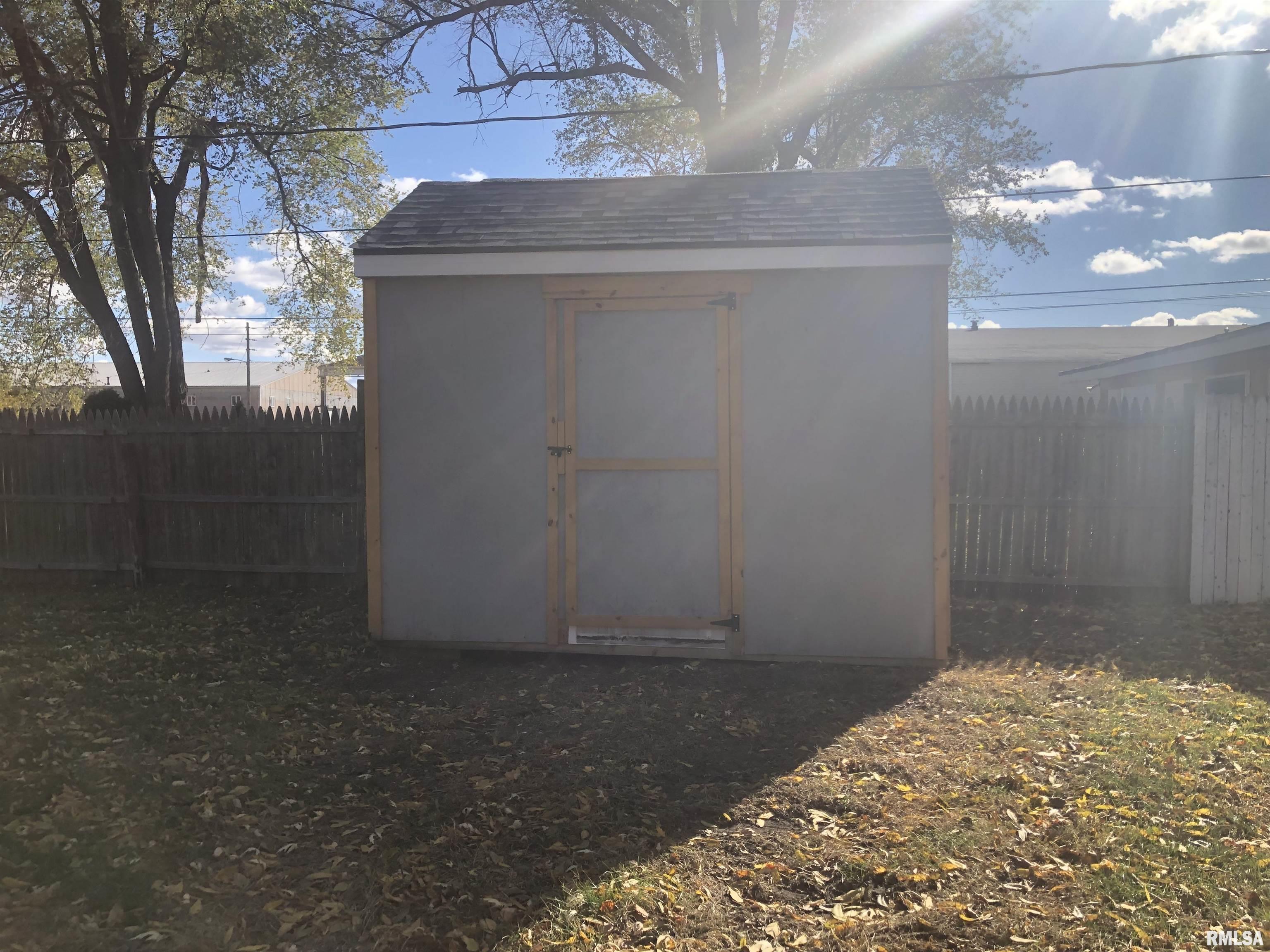 802 North Indiana Avenue Springfield, IL 62702 - Photo 22 of 23