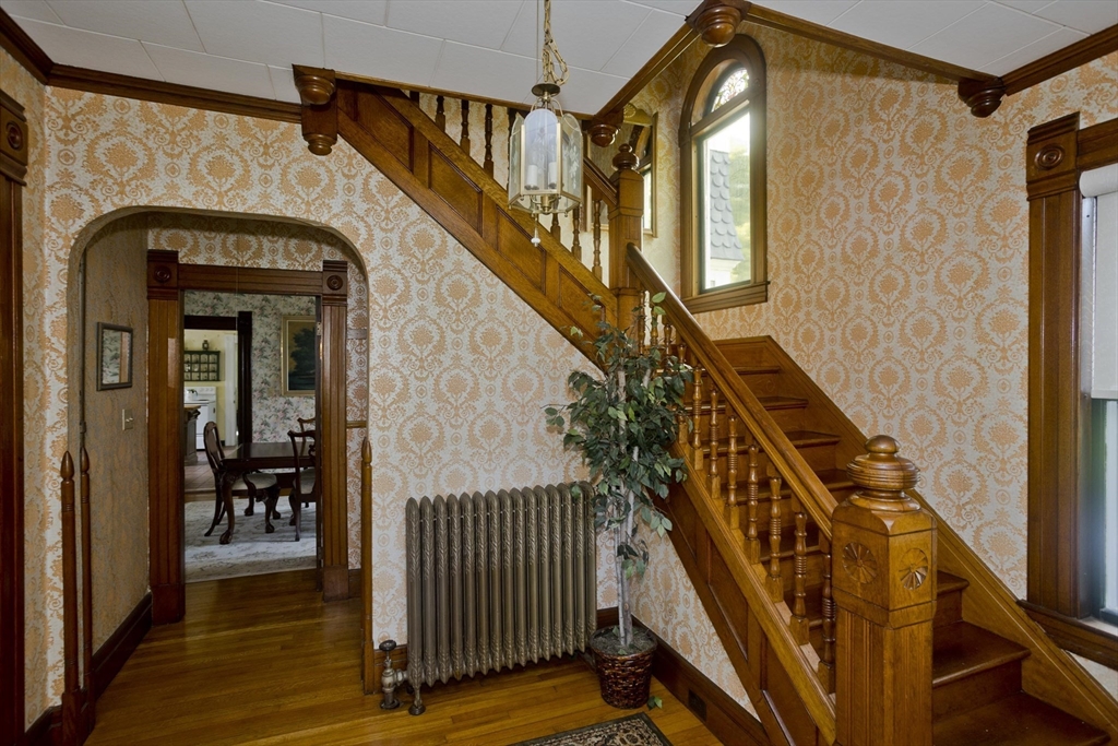 102 Church Street Ware, MA 01082 - Photo 9 of 42 Gallery Image 9