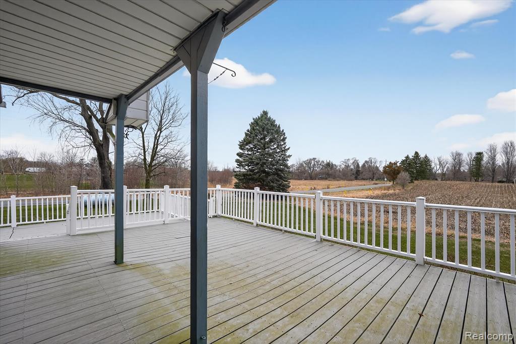 992 West Bennington Road Owosso, MI 48867 - Photo 39 of 61