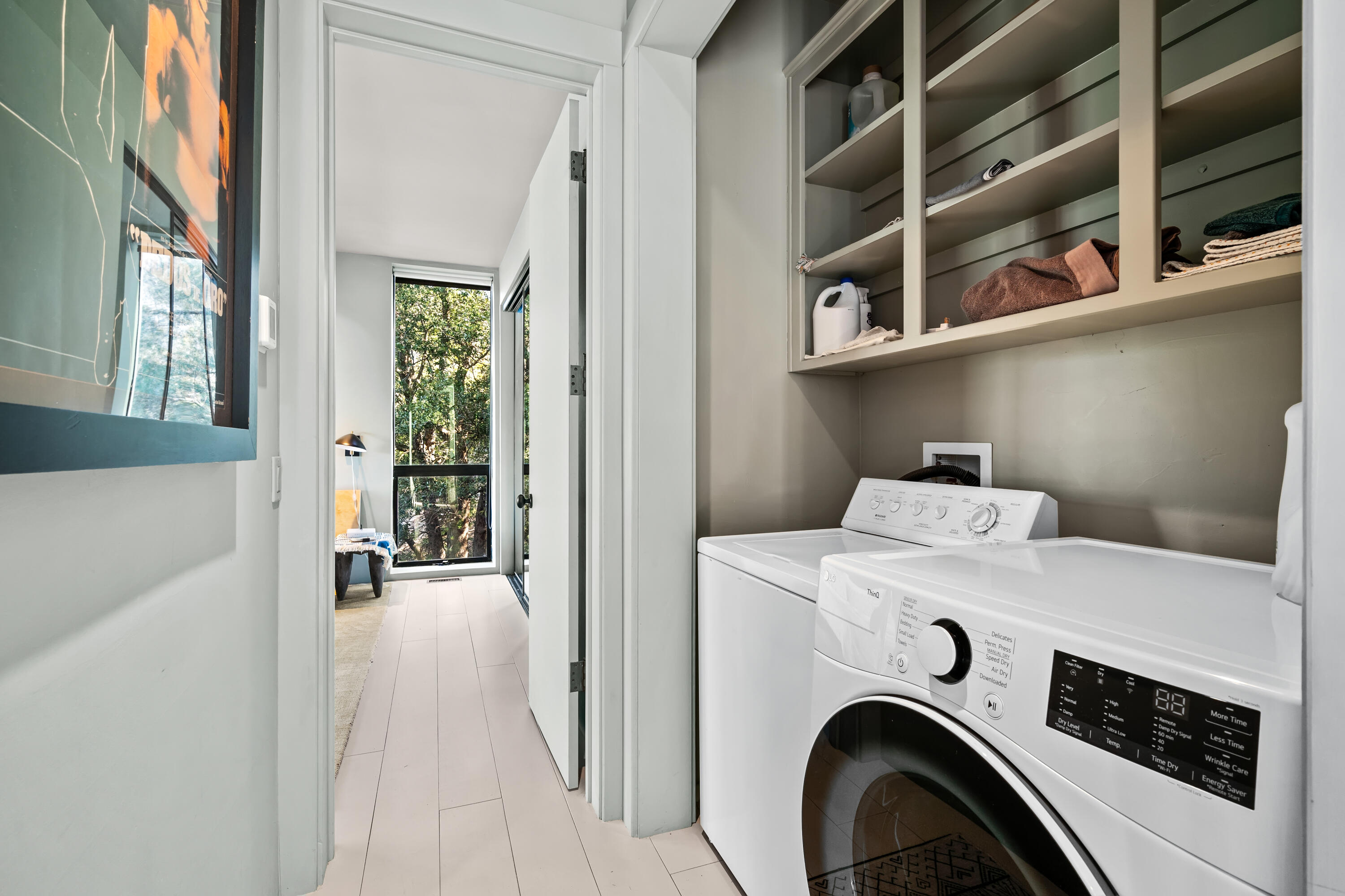 54685 Crest Drive Idyllwild, CA 92549 - Photo 33 of 50 a view of washer and dryer in a utility room