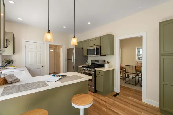 $998,000 | 8 Belmont Place, Somerville, MA 02143