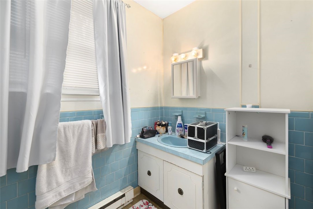 123 Harrington Avenue Warwick, RI 02888 - Photo 29 of 41