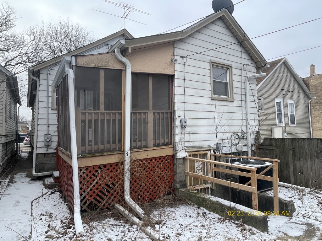 244 West 111th Street Chicago, IL 60628 - Photo 2 of 10