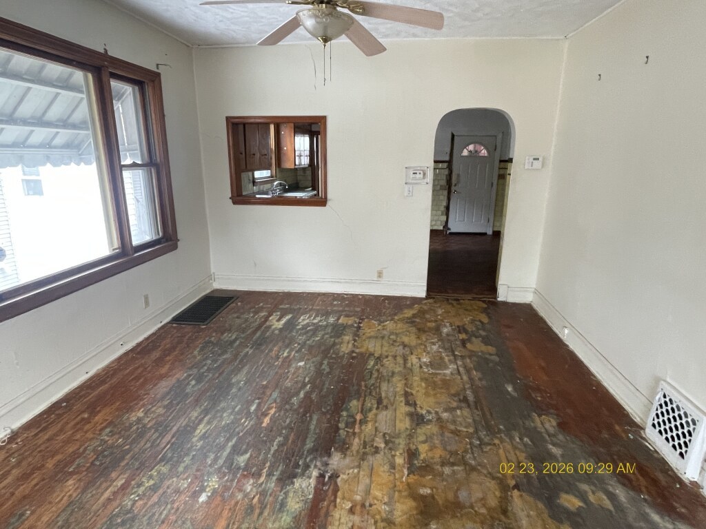 244 West 111th Street Chicago, IL 60628 - Photo 3 of 10