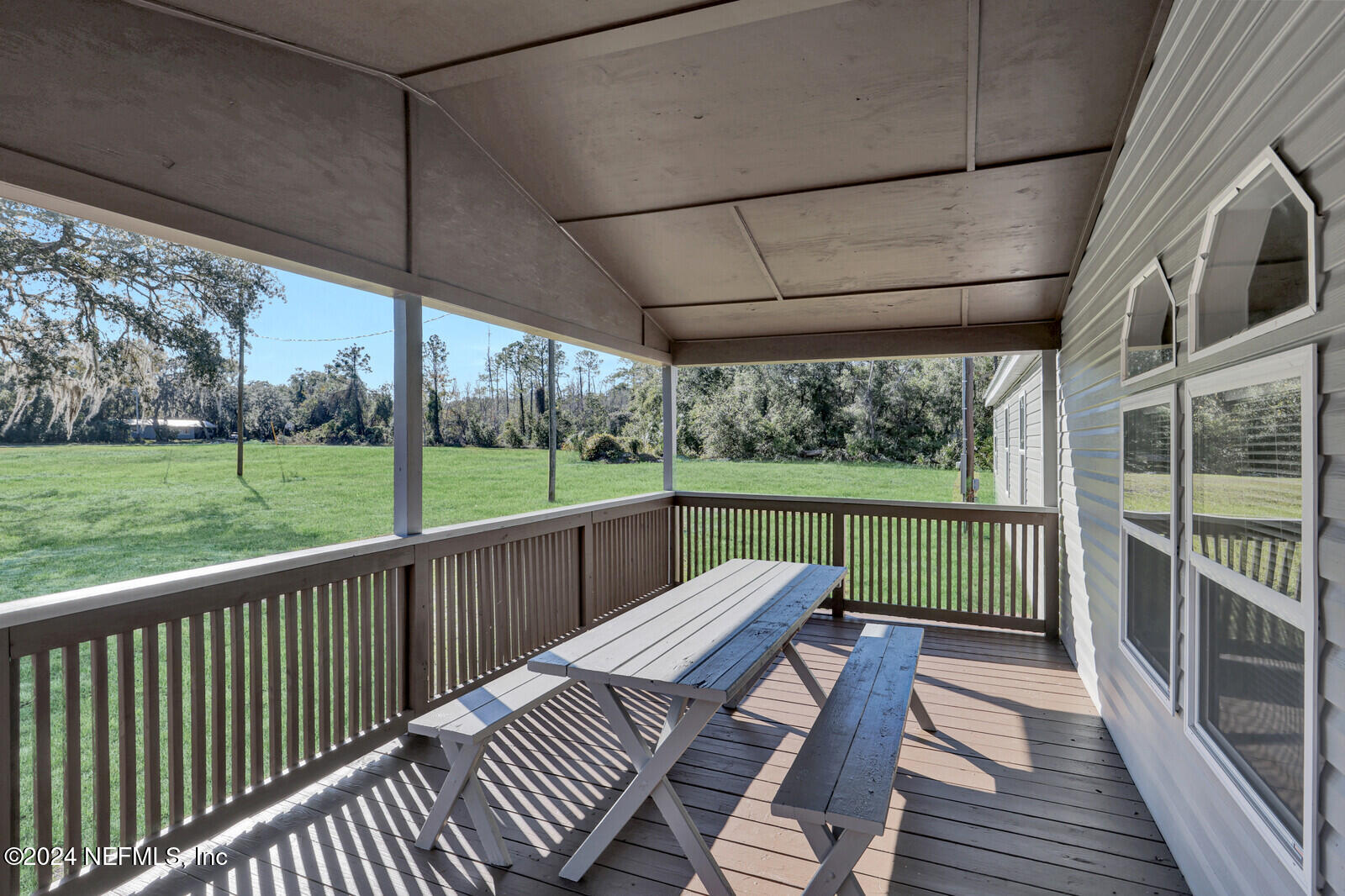141 Woods Road San Mateo, FL 32187 - Photo 38 of 64 43_0H3A6765_mls