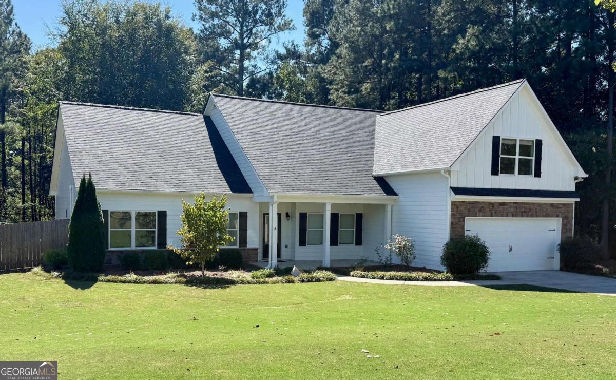 2839 Shadowstone Way Winder, GA 30680 - Photo 2 of 51