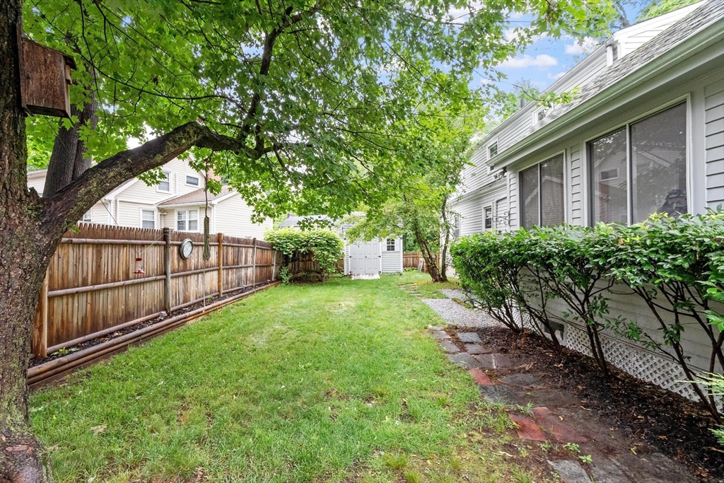 12 Hunt Road Bedford, MA 01730 - Photo 25 of 30