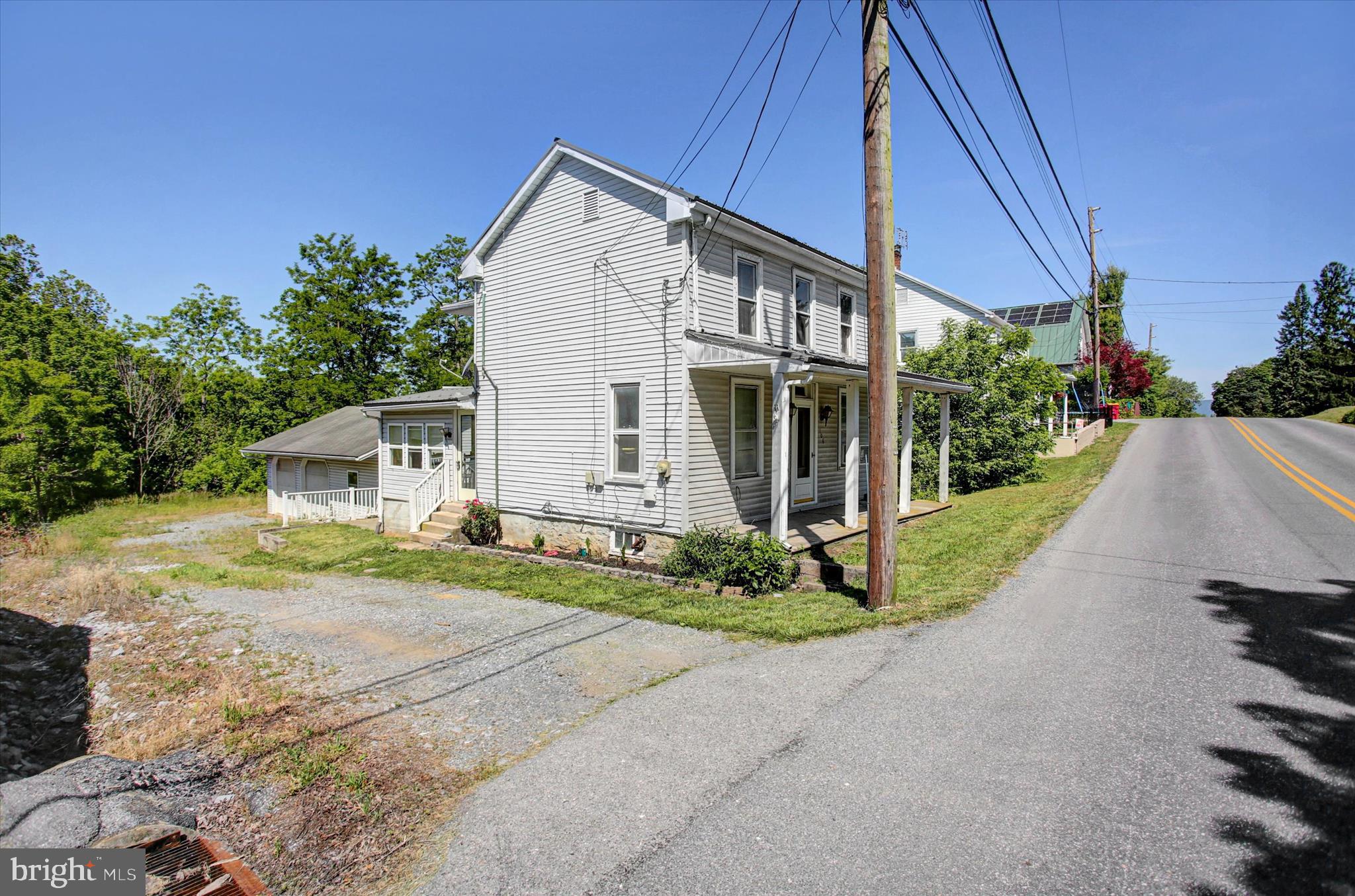 106 Middle Spring Road Shippensburg, PA 17257 - Photo 3 of 29