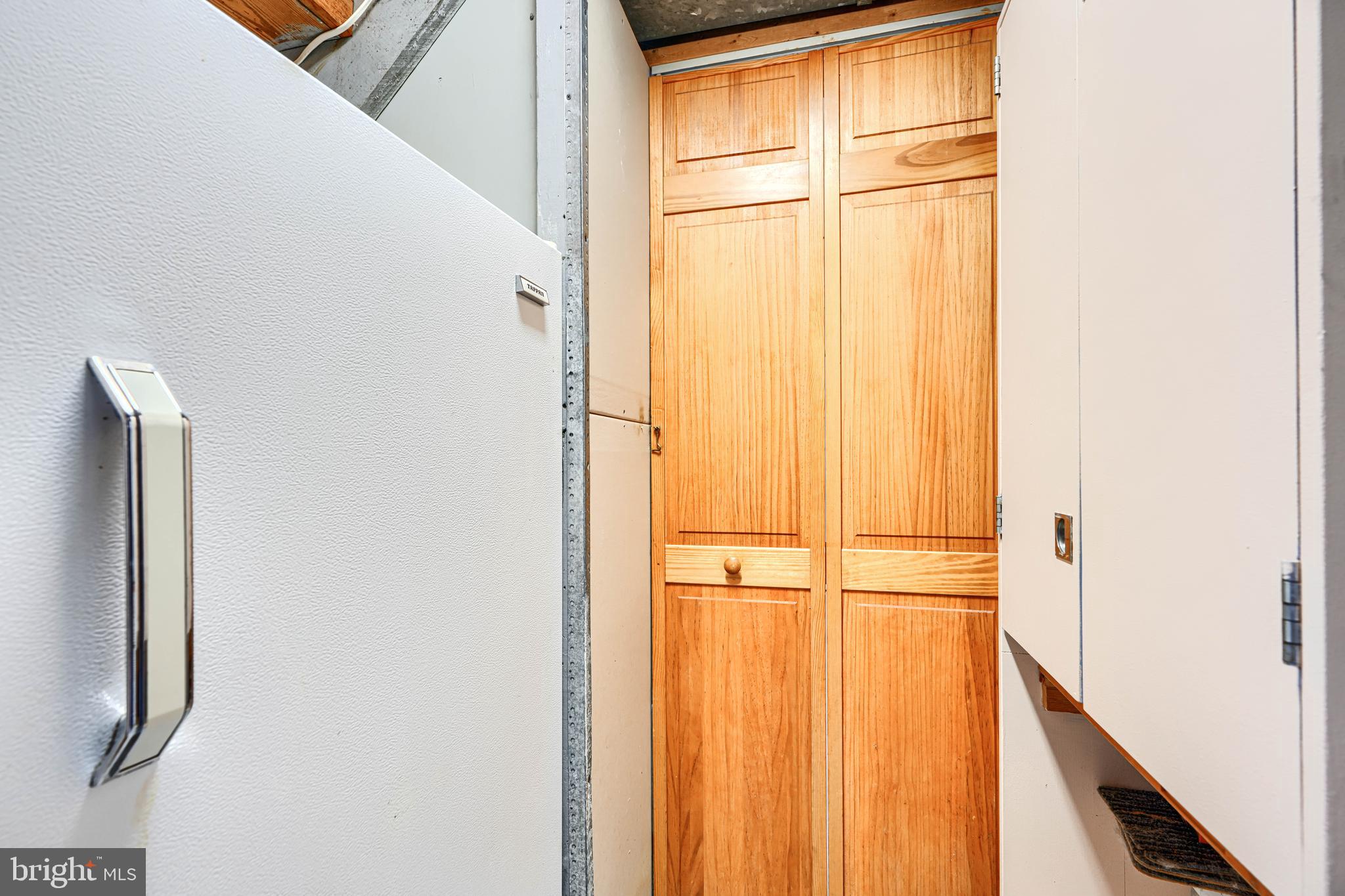 1620 Naturo Road Towson, MD 21286 - Photo 29 of 43 a close view of a refrigerator