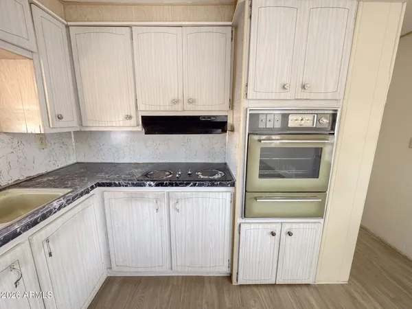 $1,300 | 9618 East Aspen Circle, Mesa, AZ 85208