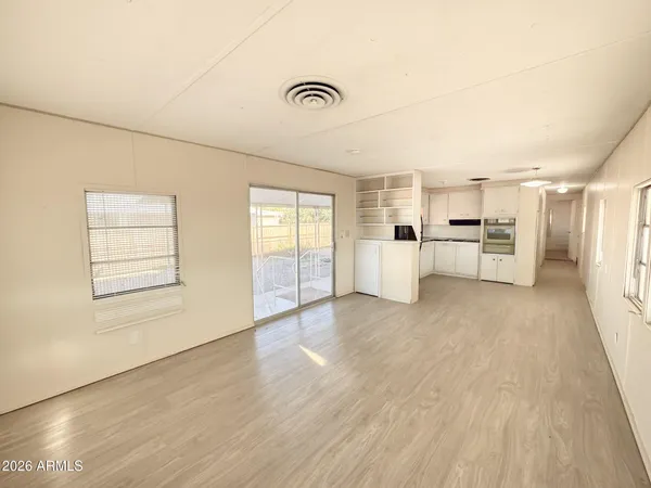 $1,300 | 9618 East Aspen Circle, Mesa, AZ 85208