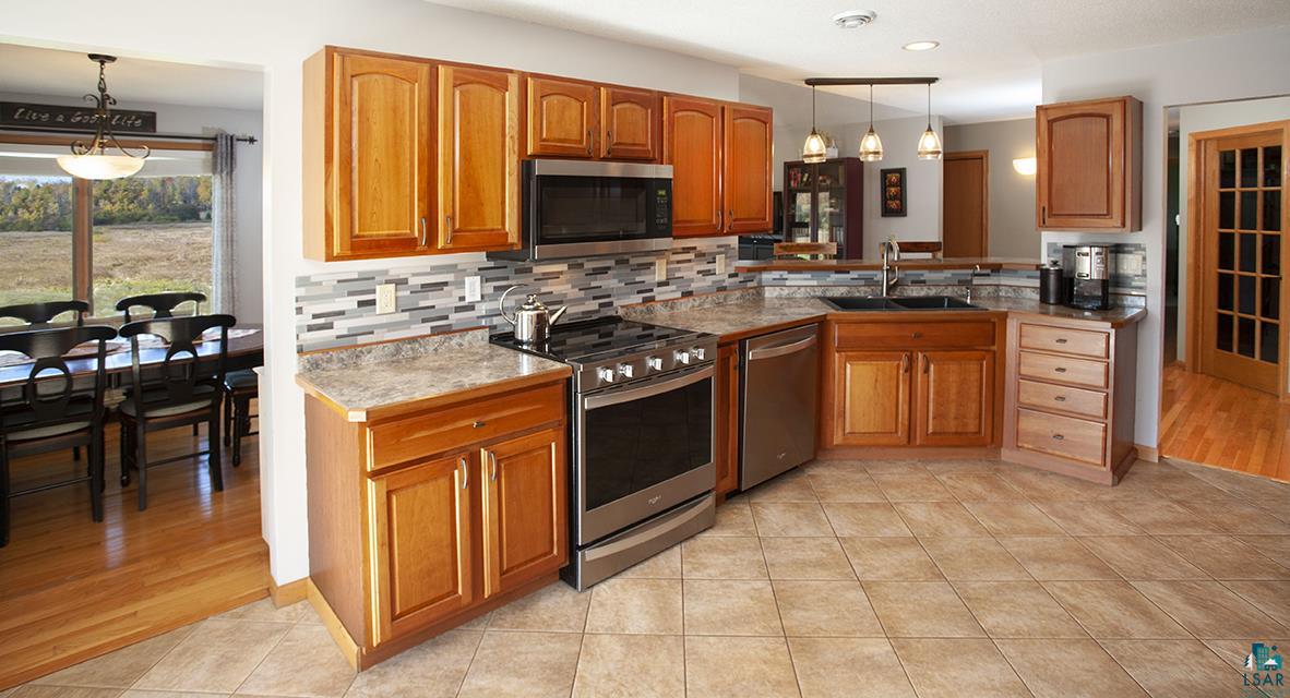 325 Crosby Road Cloquet, MN 55720 - Photo 3 of 31 Gallery Image 3