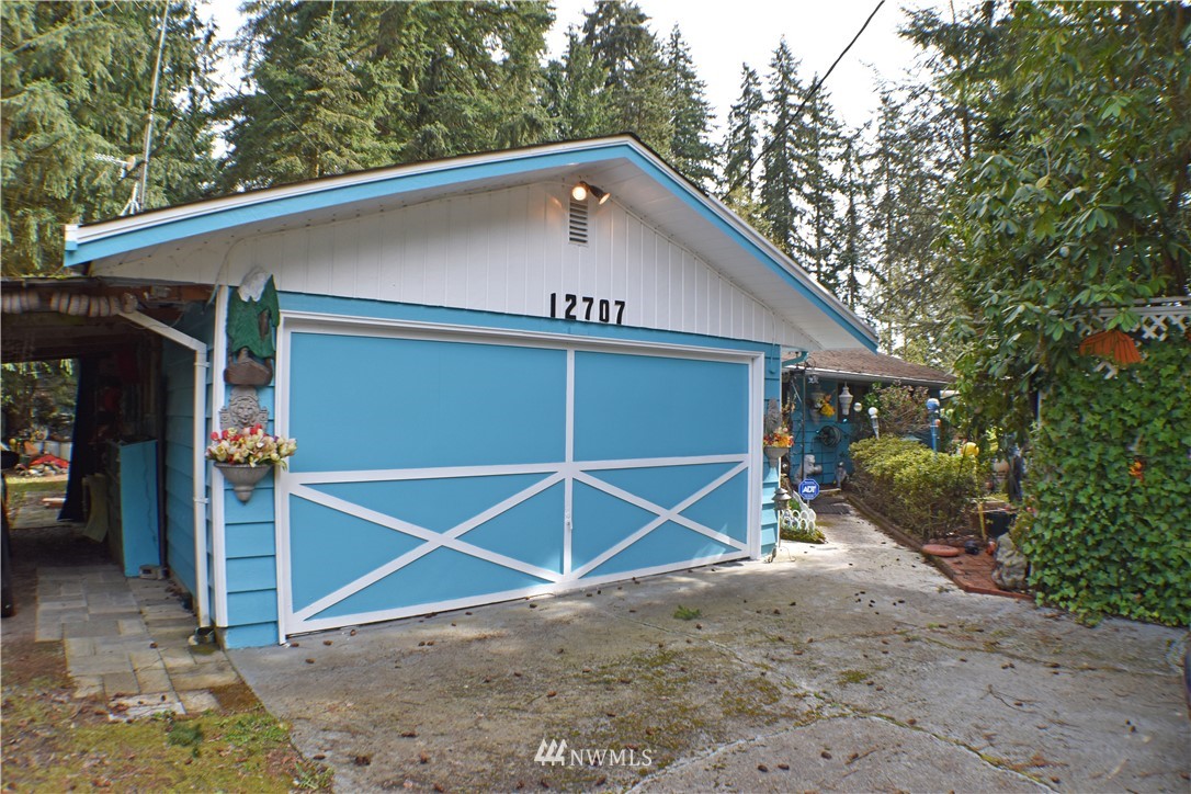 12707 Alexander Road Everett, WA 98204 - Photo 1 of 16 Gallery Image 1