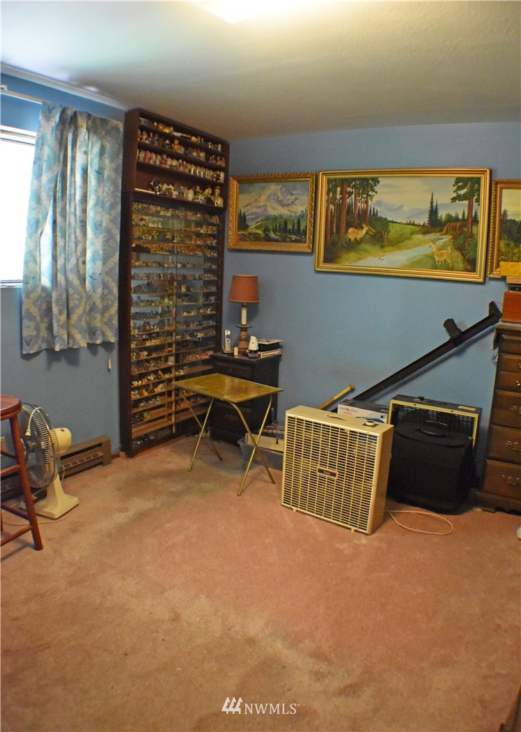 12707 Alexander Road Everett, WA 98204 - Photo 13 of 16 Gallery Image 13
