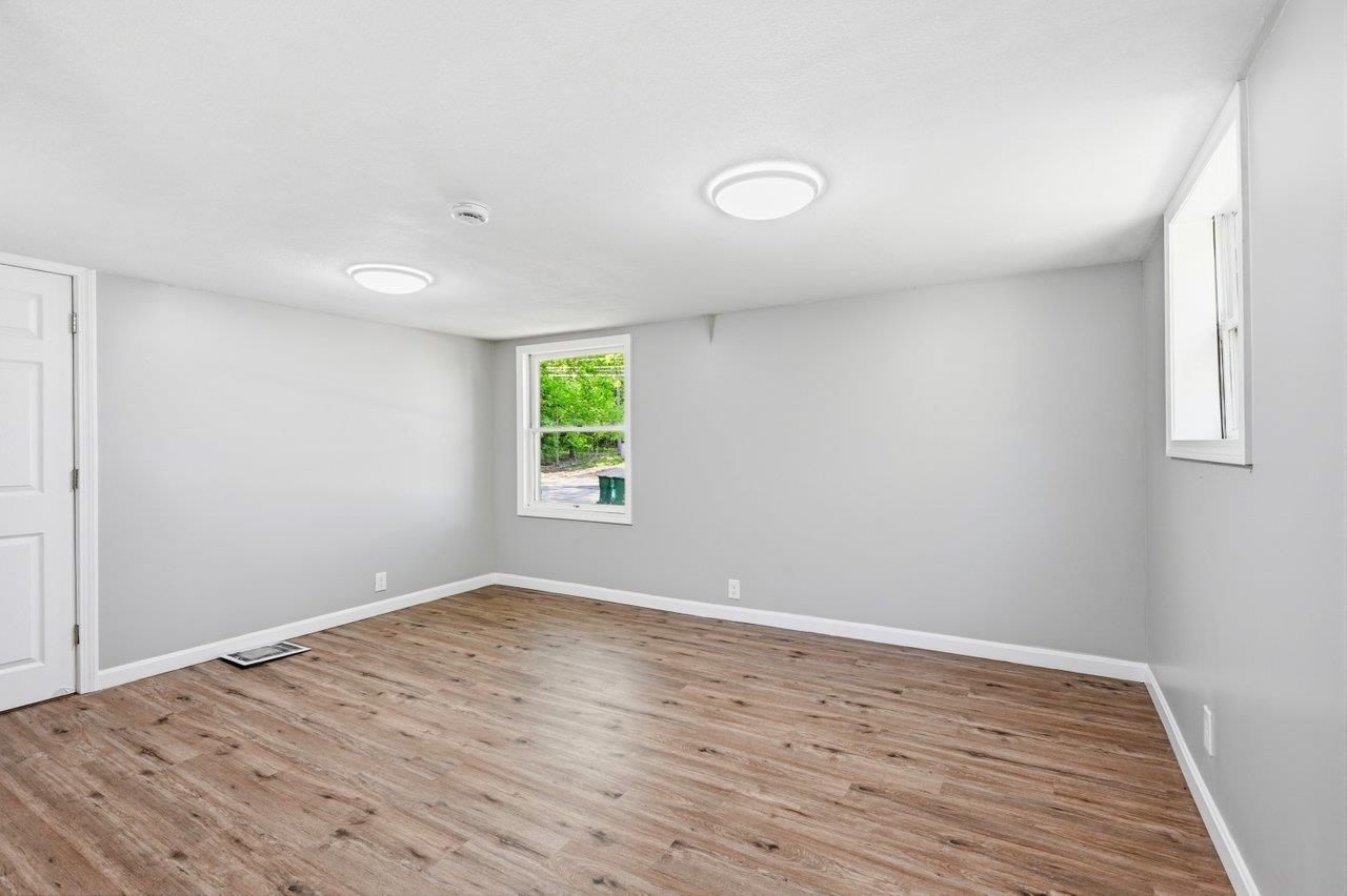 78 Crow Hill Road Rochester, NH 03868 - Photo 29 of 41