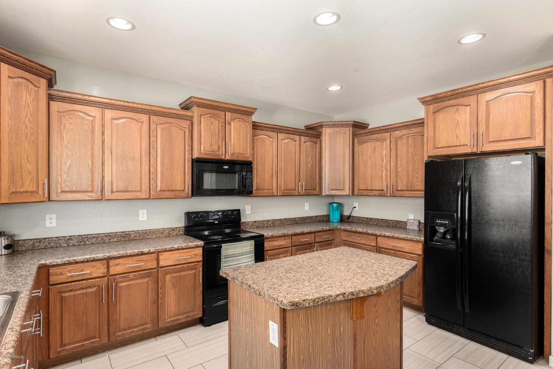 8907 West Payson Road Tolleson, AZ 85353 - Photo 10 of 52 0020-Payson (10)