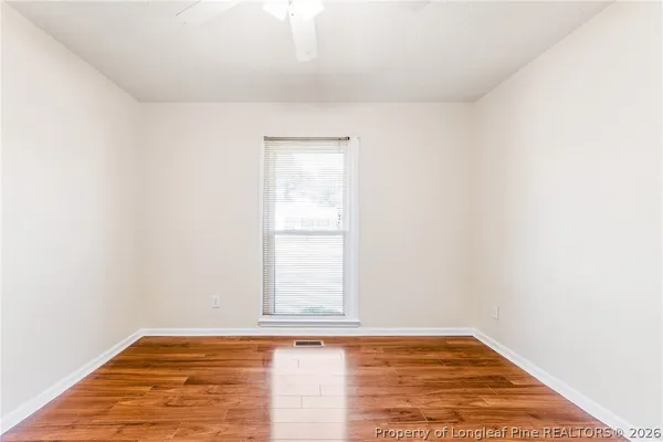 a view of empty room with window