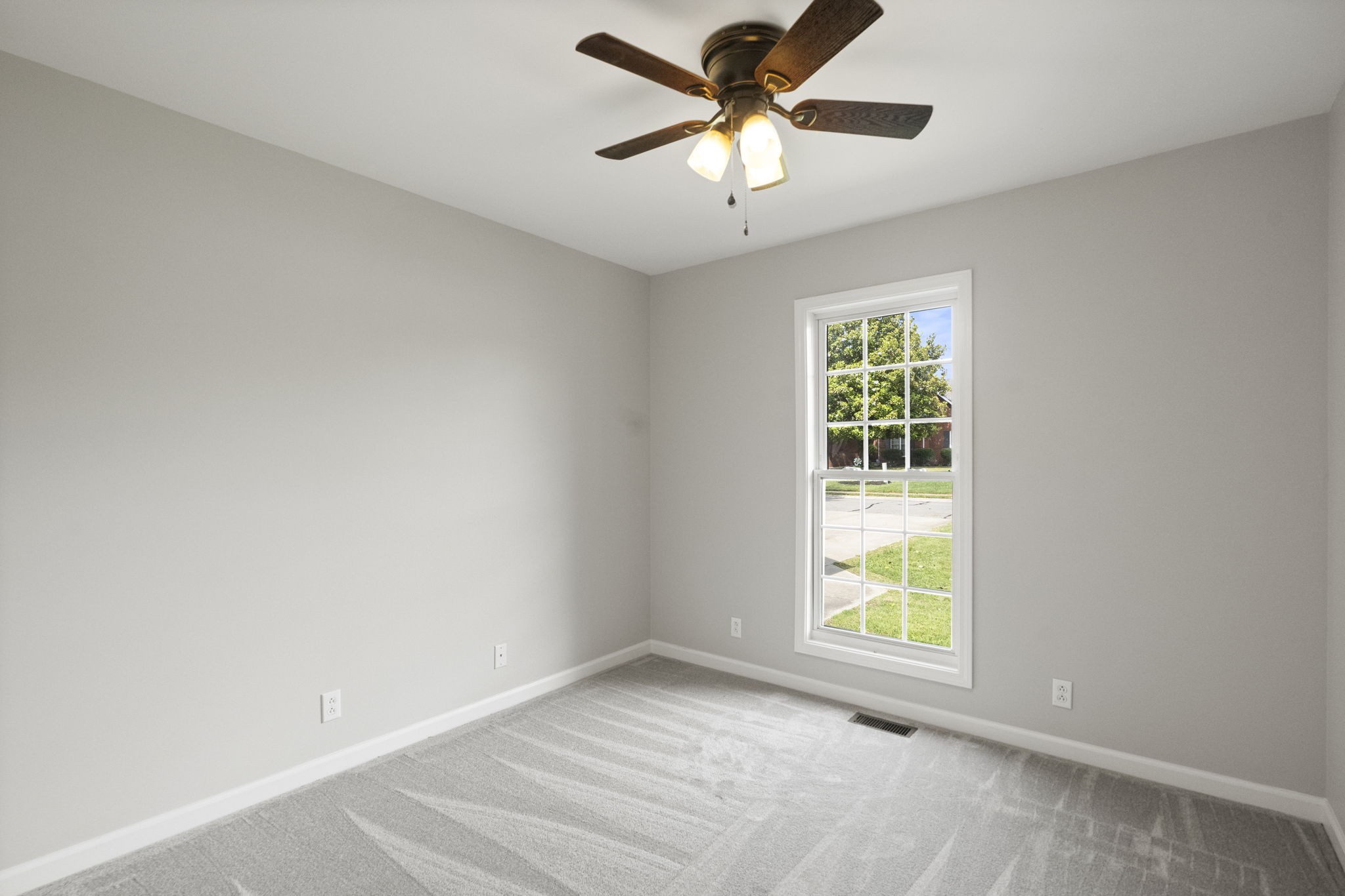 168 Foxrun Springfield, TN 37172 - Photo 26 of 38 Gallery Image 26