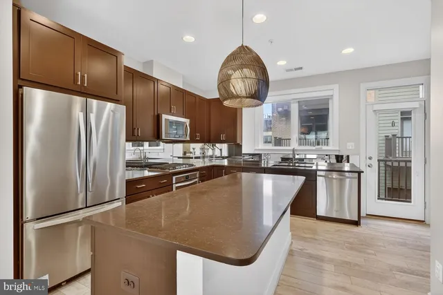 $4,500 | 10425 Fernwood Road, Bethesda, MD 20817