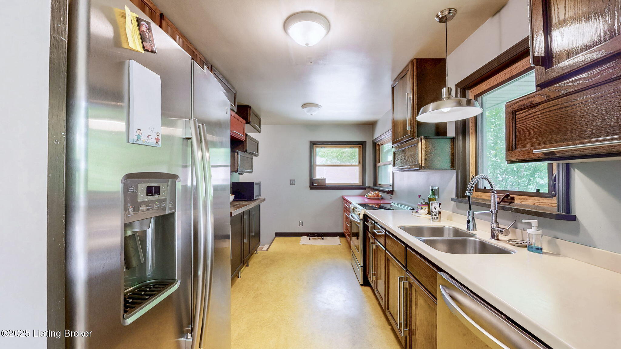 5303 Park Road Louisville, KY 40214 - Photo 7 of 28 4-web-or-mls-5303 Park Rd Louisville KY