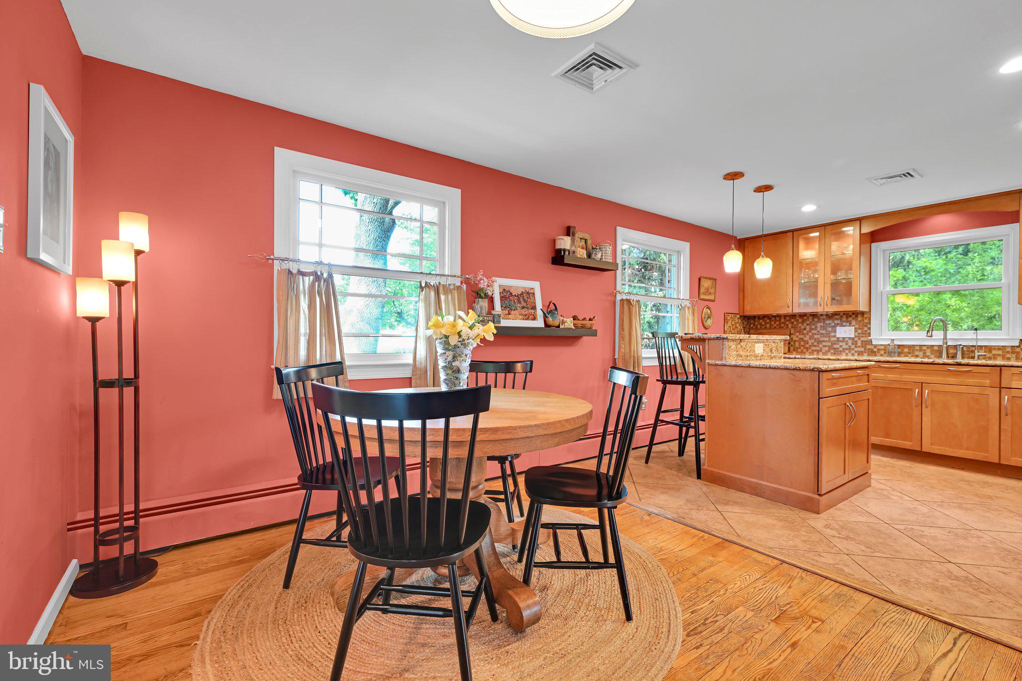 8 Sycamore Road Hummelstown, PA 17036 - Photo 9 of 45 Gallery Image 9
