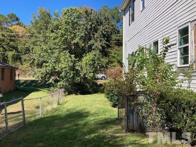 2104 Riddle Road Durham, NC 27713 - Photo 8 of 28 Gallery Image 8